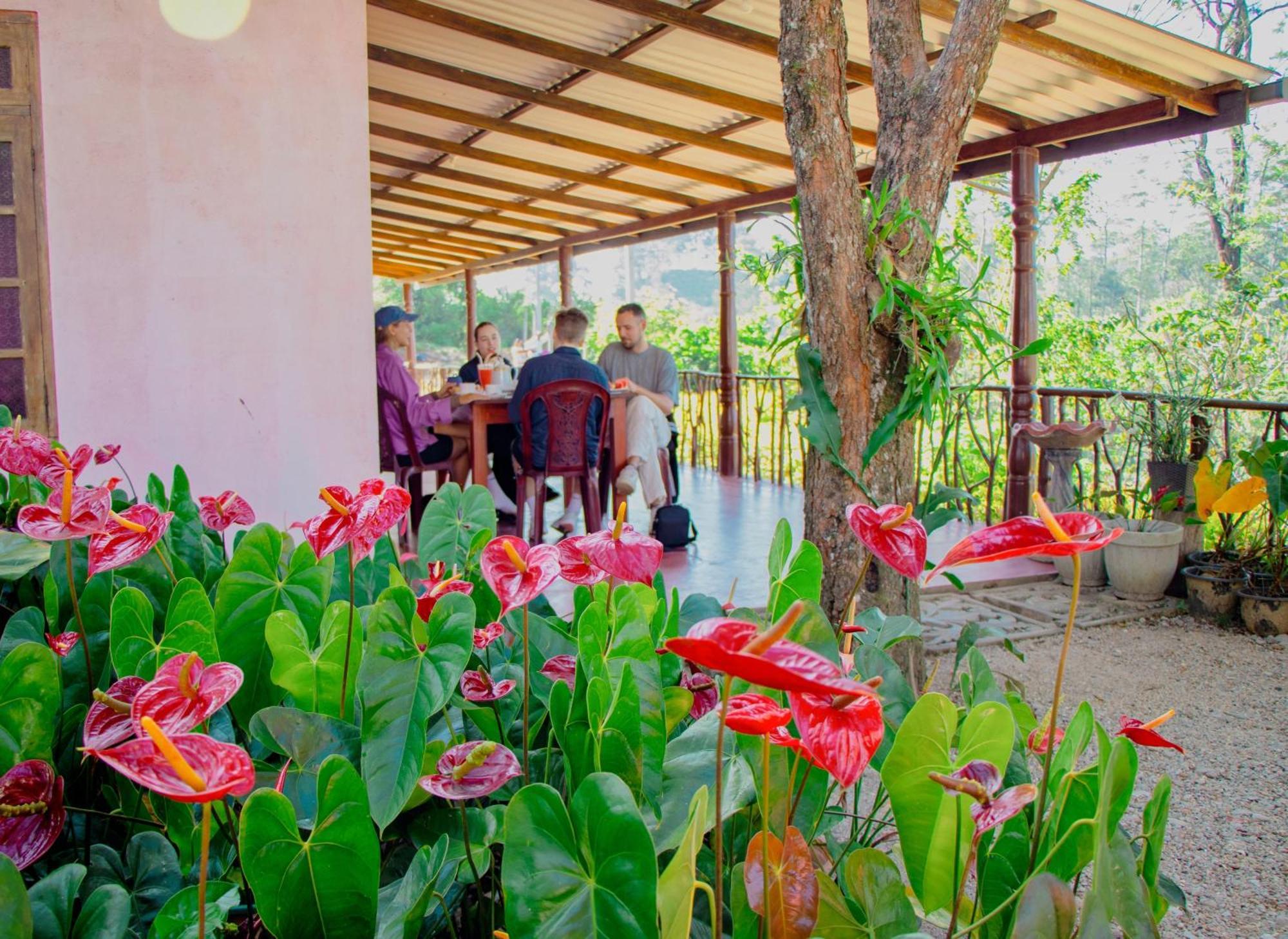 Nine Arch Homestay Ella Buitenkant foto